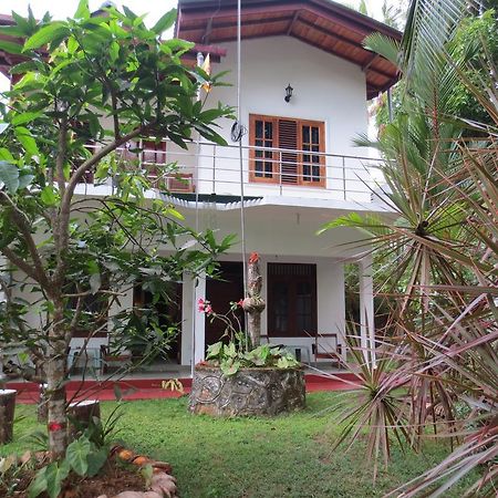 Jungle Holiday Home Хикадува Екстериор снимка