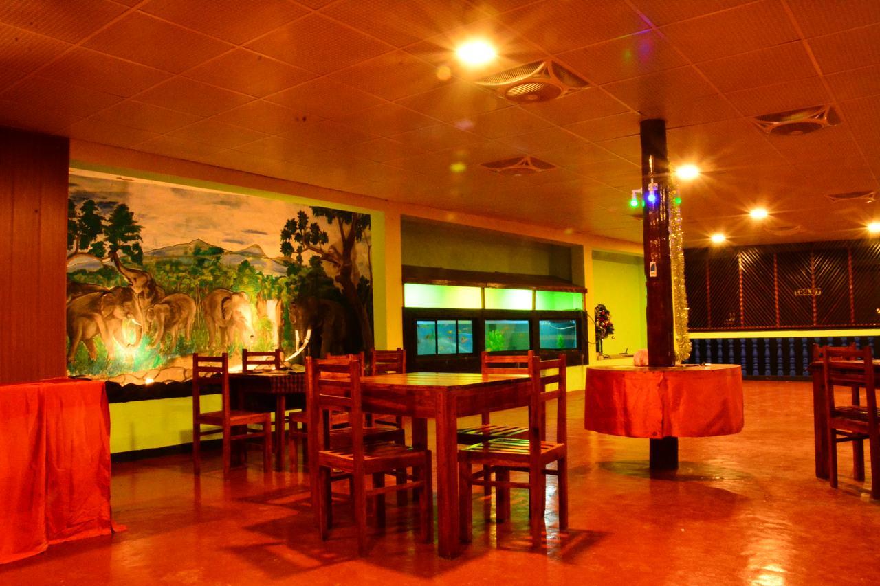 Jungle Holiday Home Хикадува Екстериор снимка