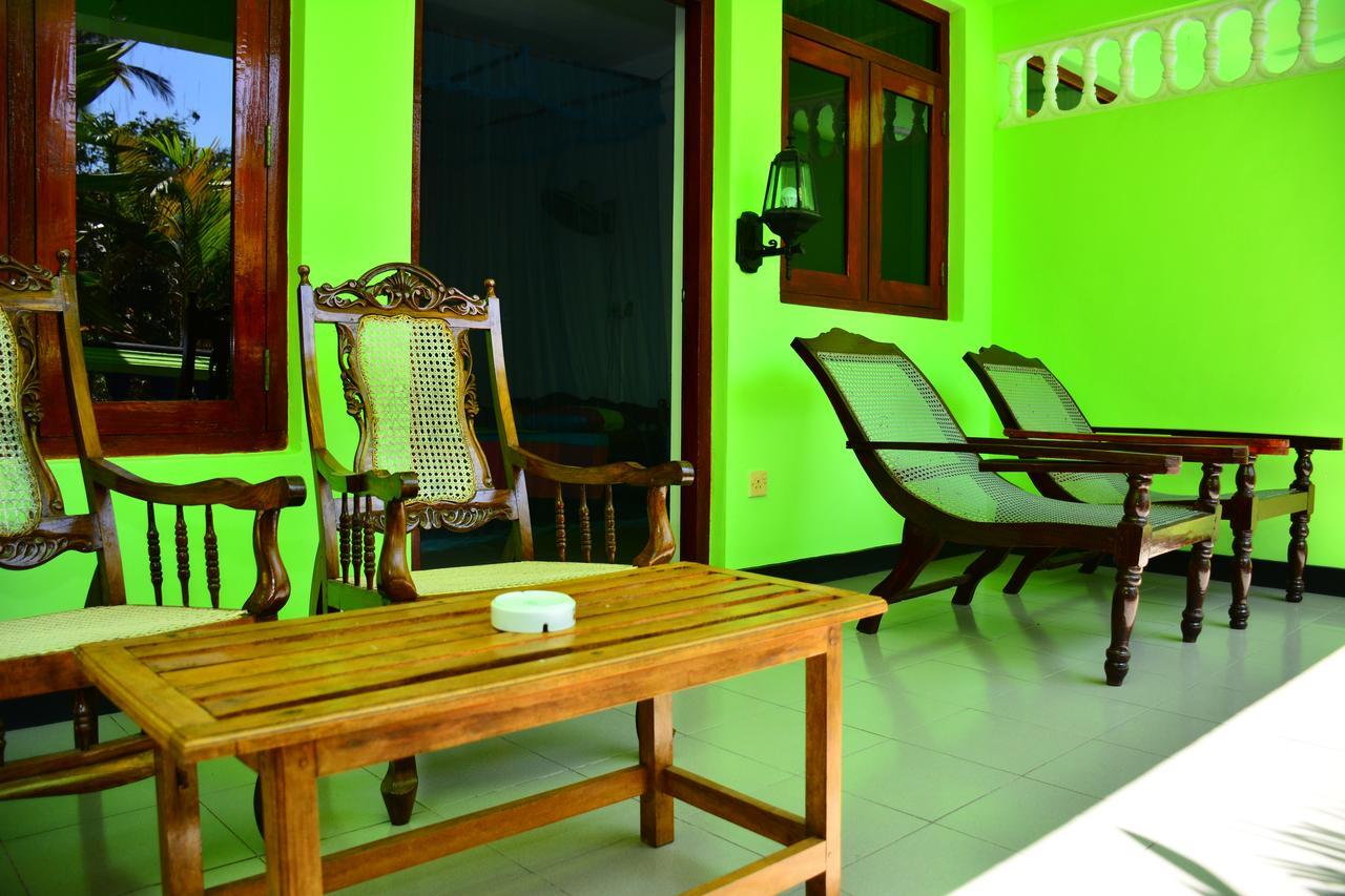 Jungle Holiday Home Хикадува Екстериор снимка