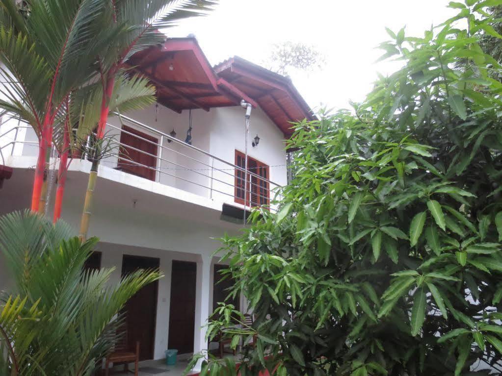Jungle Holiday Home Хикадува Екстериор снимка